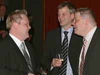 Hannes S. Jónsson formaður KKÍ, Pétur Hrafn Sigurðsson fyrrverandi framkvæmdastjóri KKÍ og Friðrik Ingi Rúnarsson framkvæmdastjóri KKÍ á góðri stundu á lokahófi KKÍ 2007.