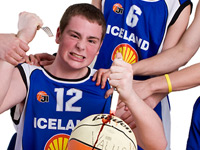 Björn Tyler, leikmaður U18, í myndatöku fyrir NM 2009