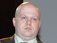 Einar Árni Jóhannsson var valinn þjálfari ársins í Iceland Express deild karla tímabilið 2006-2007. Hér sést hann með verðlaunagripi sína.